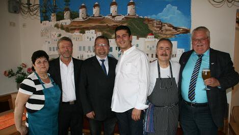 Griechisch essen im Mykonos