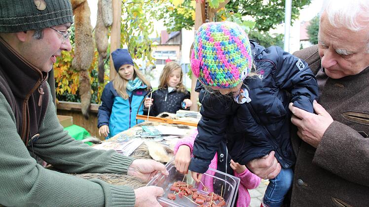Am Stand des Jagdverbandes durfte zugegriffen werden.