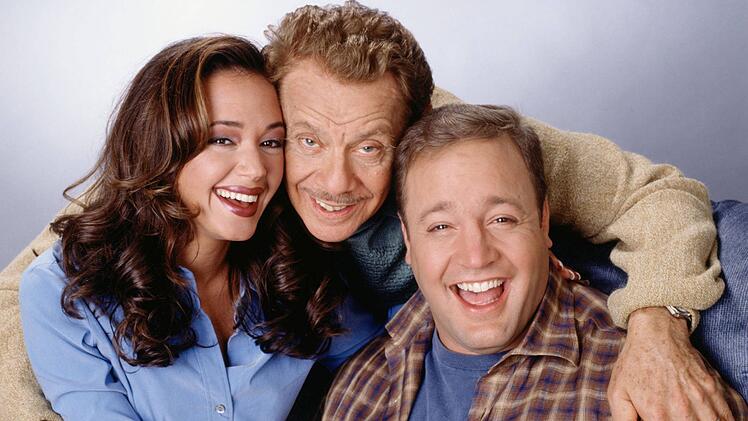 Sie waren die Hauptdarsteller von "King of Queen". Aber was wurde aus Kevin James (rechts), Leah Remini und Jerry Stiller nach dem Ende der Kult-Sitcom? Und was aus den Darstellern des restlichen Figuren-Ensembles?