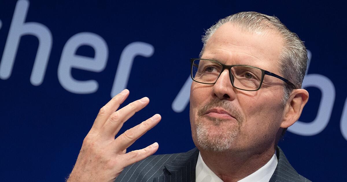 Arbeitgeberpr-sident-verlangt-gro-en-Wurf-