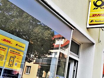 Diese Werbung ist bald hinfällig: Der Postbank-Service im Bockleter Lädle endet am 18. Oktober