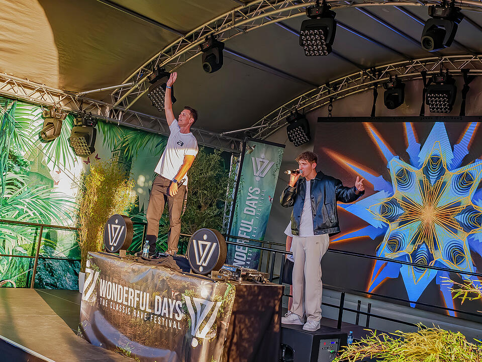 Das Sommerfestival f&uuml;r alle, die feiern, tanzen und einfach gl&uuml;cklich sein wollen!