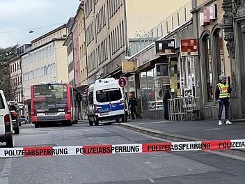 Mehrere Verhaftungen wegen Drogendelikten: Zwei Stra&szlig;en in W&uuml;rzburg gesperrt