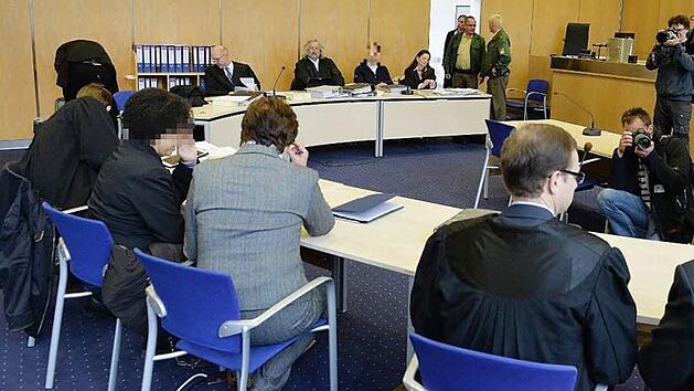 Das Medieninteresse an dem Mordfall Wolfgang R. war durchweg gro&szlig;. Am Mittwoch fiel das Urteil am Landgericht Coburg. Foto: Ronald Rinklef
