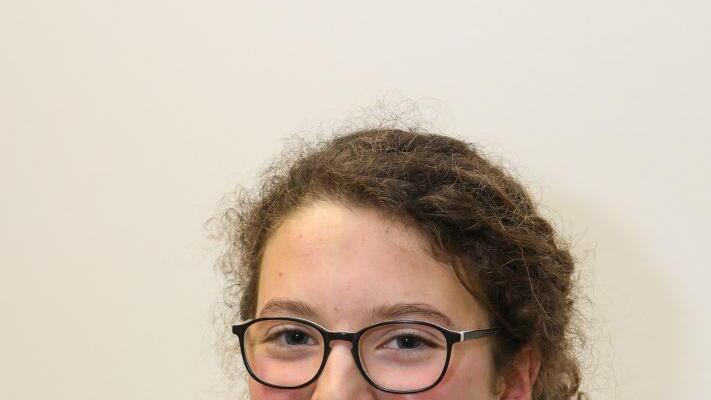 Anna Dresen, deren Einführungsrede unter die Haut ging, hatte das große Glück , "ihre" Thea Saalheimer in Berlin treffen zu können. Foto: Barbara Herbst