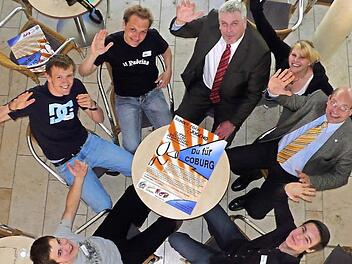 Blick zurück ins Jahr 2010: Damals wurde der "Runde Tisch Jugend" erneut belebt. Beteiligt waren damals (von links unten im Uhrzeigersinn): Juri Friedel, Jonas Bedford-Strohm, Ulrich Schmerbeck, Norbert Tessmer, Julia Ulmann, Hans-Heinrich Ulmann und Pascal Scheller. Foto: CT-Archiv/Lisa Braunersreuther