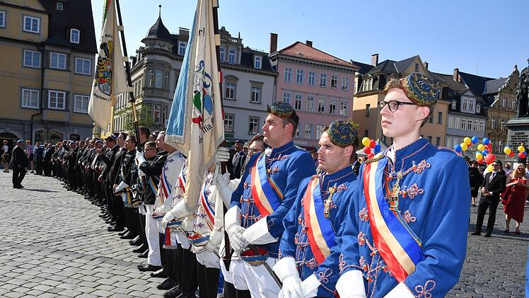Impressionen vom Einzug am Freitagnachmittag.  Foto: Ronald Rinklef