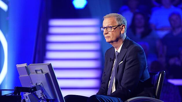 G&uuml;nther Jauch am&uuml;sierte sich &uuml;ber eine "Unversch&auml;mtheit" seines Gegen&uuml;bers.