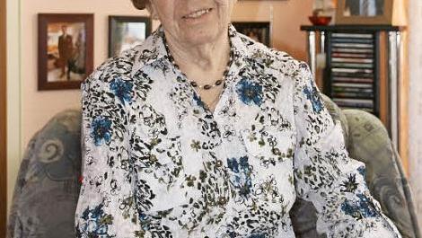 Ilse Rösch feiert heute 90. Geburtstag. Foto: Mona-Lisa Eigenfeld