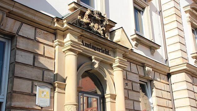 Im Amtsgericht in Forchheim musste sich der junge Mann verantworten.  Foto: Jennifer Hauser