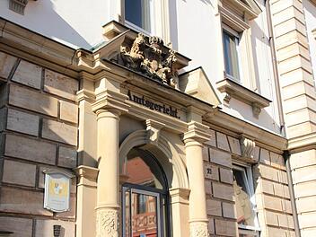 Im Amtsgericht in Forchheim musste sich der junge Mann verantworten.  Foto: Jennifer Hauser