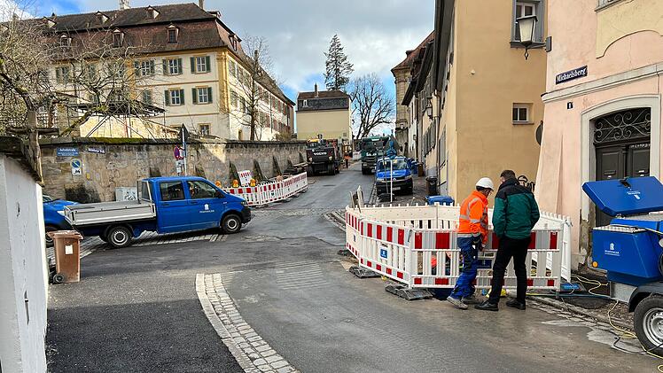 Bamberg: Vollsperrung am Michaelsberg - auch Fu&szlig;g&auml;nger aus Sicherheitsgr&uuml;nden betroffen