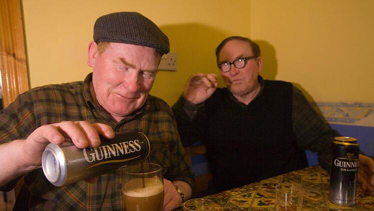 Ein Guiness in Ehren auf der Insel Inish TurkHeiko Beyer
