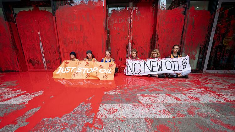 &Ouml;l-Protest