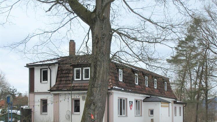 Die neue "Konstante", das frühere ASV-06-Sportheim an der Ebersdorfer Straße Foto: Dieter Seyfarth