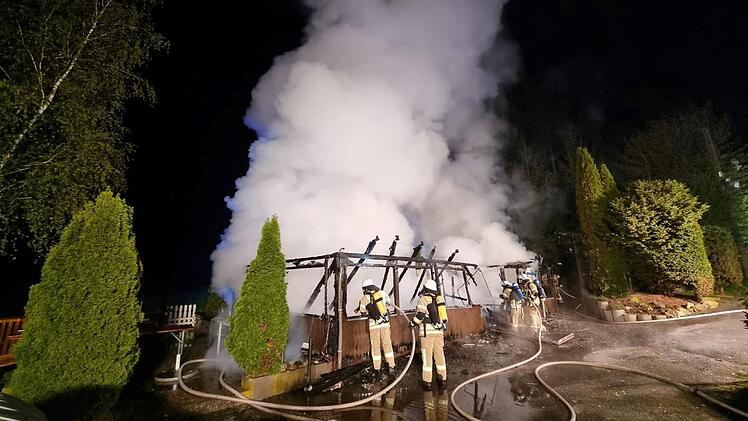 Lichtenfels: Vereinsheim brennt komplett ab - "Wir sind schockiert"