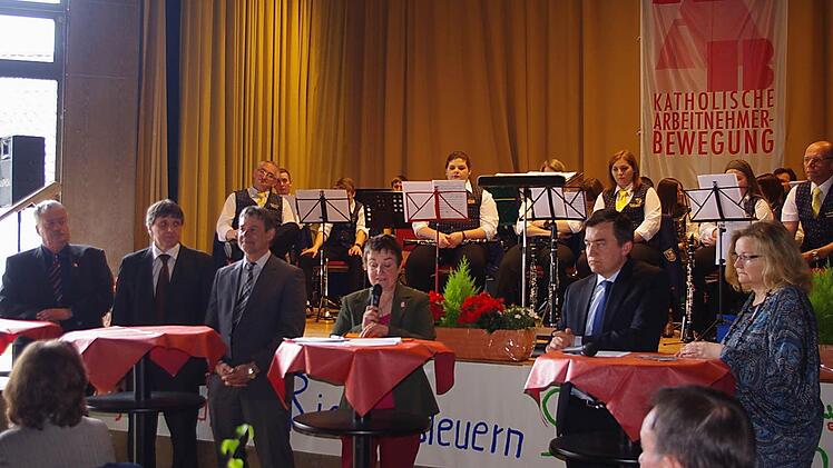 Mai-Kundgebung in Wallenfels. Foto: Heike Schülein