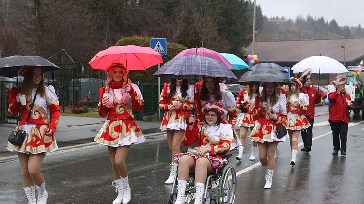 Umzug in Wallenfels