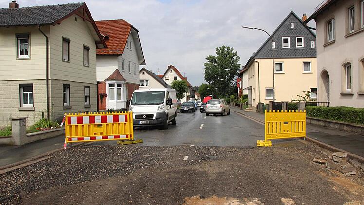 Ab hier gehen die Bauarbeiten am Donnerstag weiter. Foto: Friedwald Schedel