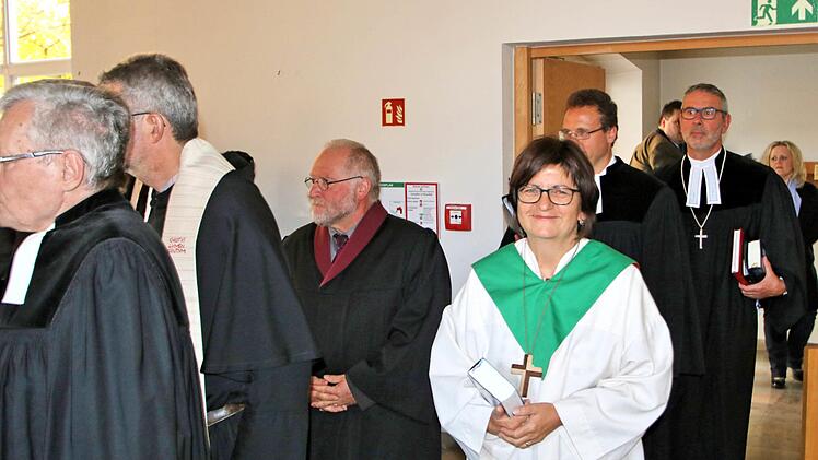 Zur Amtseinführung von Pfarrer Martin Hild fand in der evangelischen  Auferstehungskirche ein Festgottesdienst statt. Foto: Dieter Britz