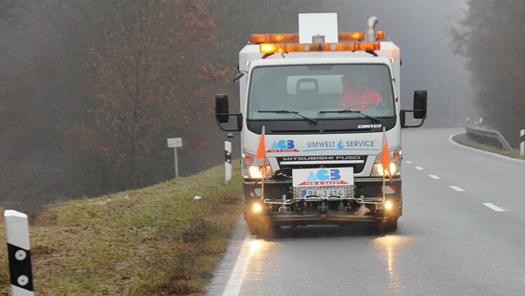 Mehrere Trupps einer Bamberger Fachfirma waren zur Reinigung im Einsatz.