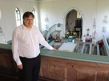 Über ein Jahrzehnt war die Pfarrkirche St. Martin in Geroda die berufliche Heimat von Pfarrer Carsten  Friedel. Foto: Julia Raab