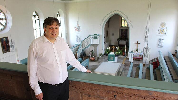 Über ein Jahrzehnt war die Pfarrkirche St. Martin in Geroda die berufliche Heimat von Pfarrer Carsten  Friedel. Foto: Julia Raab