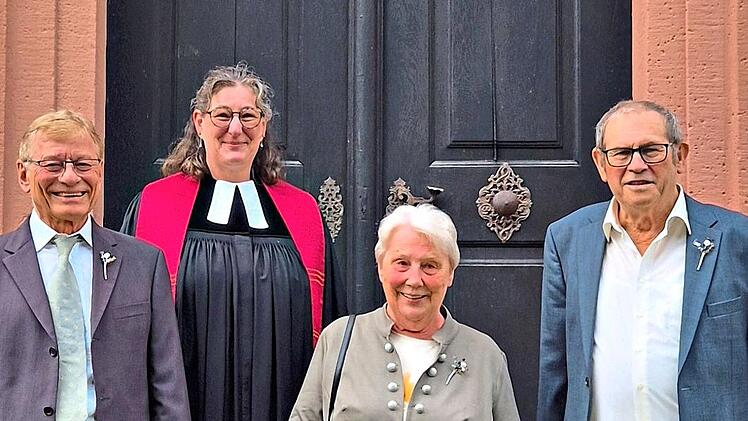 Jubilare und Jubilarinnen der Diamantenen Konfirmation: Wolfgang Meister, Annemarie Baum und Helmut Friedrich.