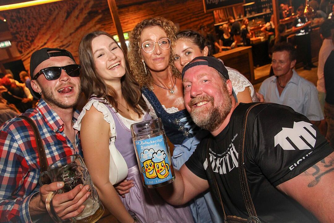 Frontal Party Pur feierte ihre Premiere bei der Bierwoche.