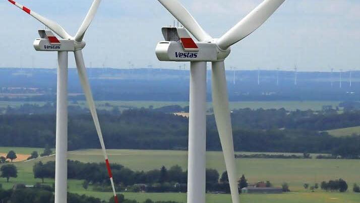 Acht Windräder sind an der Landkreisgrenze geplant. Zwei will Primus-Energie auf Thurnauer Seite bei Lochau errichten. Foto: Symbolbild/dpa