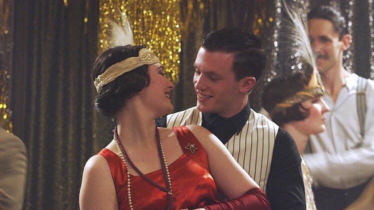 Sie tanzen ein letztes Mal: Mit "Smaragdgrün" geht für Maria Ehrich und Jannis Niewöhner ab dem 30. Juni die "Edelstein"-Trilogie im Kino zu Ende. Foto: Concordefilm