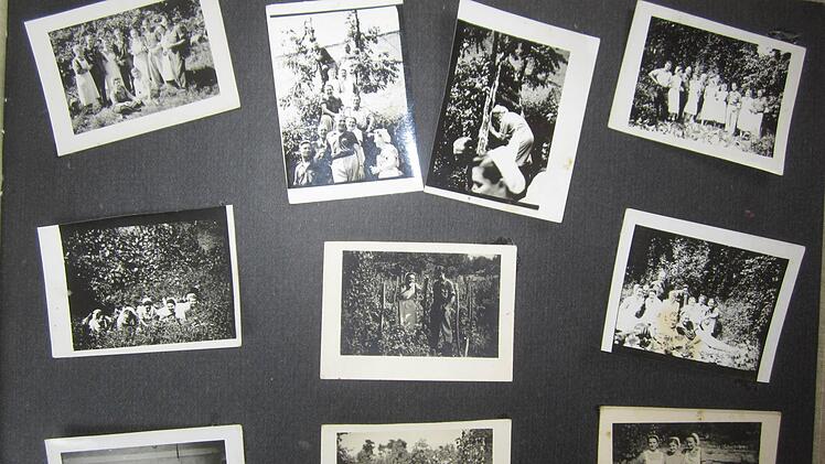 Ein Blick in eines der Fotoalben von Betty Greich, die Bilder aus der Kriegszeit enthalten.