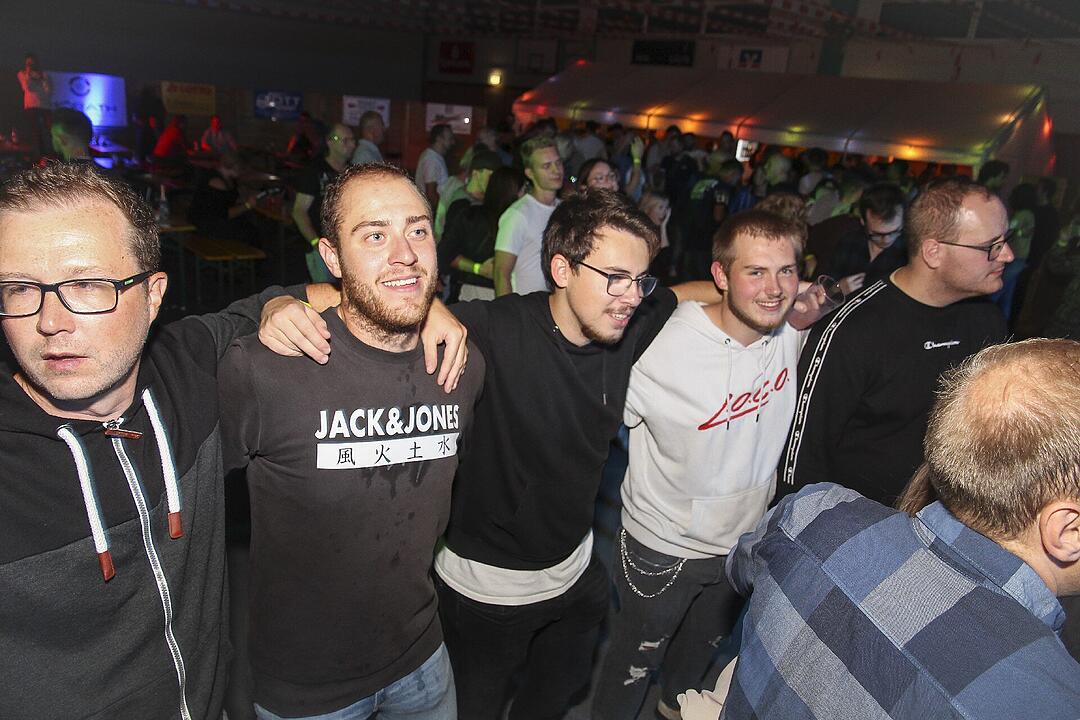 Es spielte die Partyband "Musik die3".
