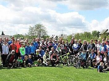 Das Feld der Sternfahrt-Teilnehmer war groß.  Foto: Veronika Schadeck