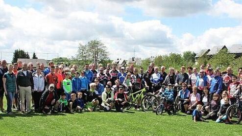 Das Feld der Sternfahrt-Teilnehmer war groß.  Foto: Veronika Schadeck