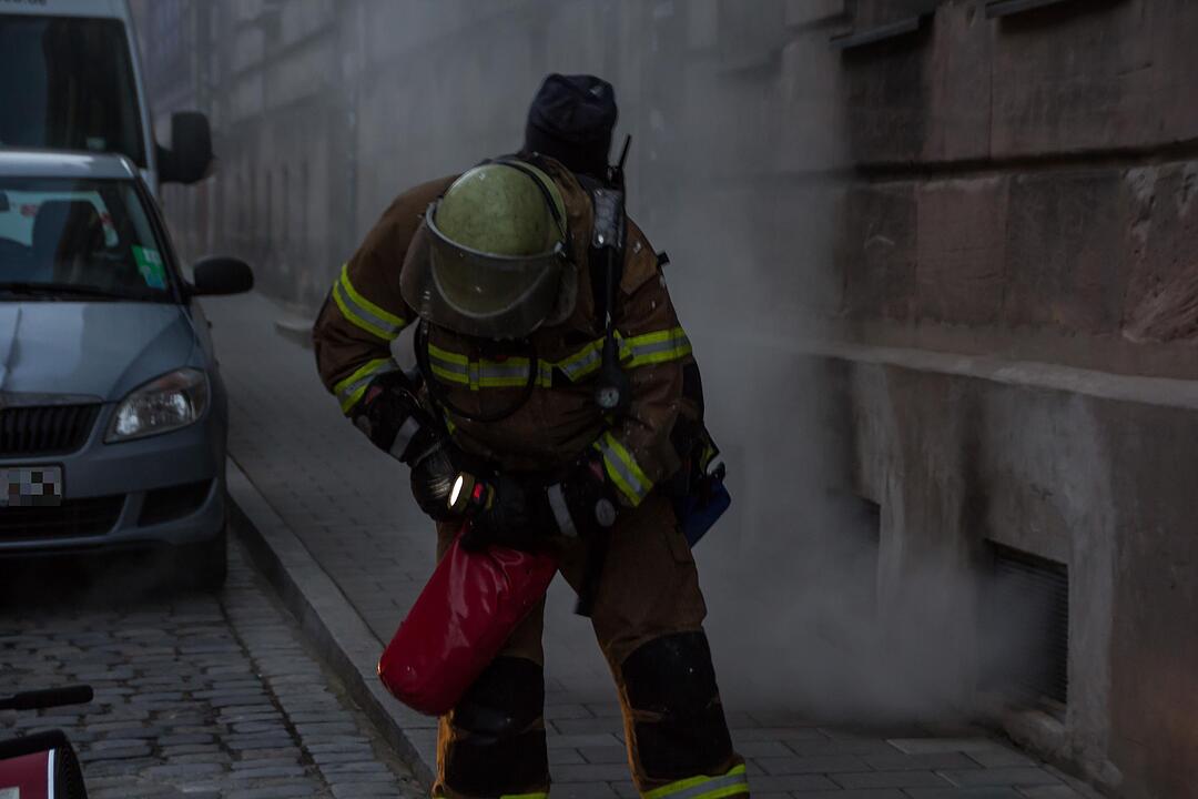 Fürth: Kellerbrand in Mehrfamilienhaus