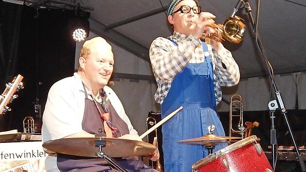 Das Duo Roland Jonak (links) und Manfred Spindler vermisst die Auftritte vor Publikum. Fotos: Horst Wunner