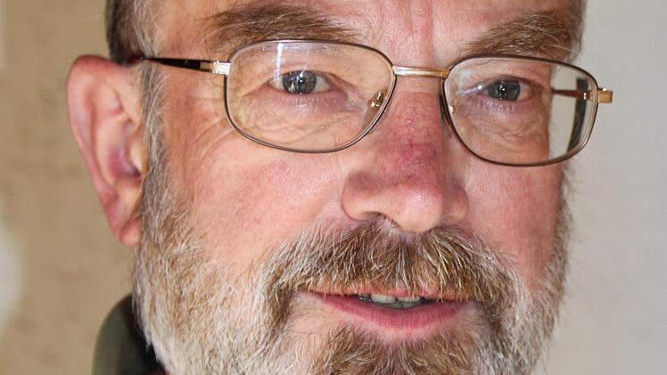 Wolfgang Schmidt.