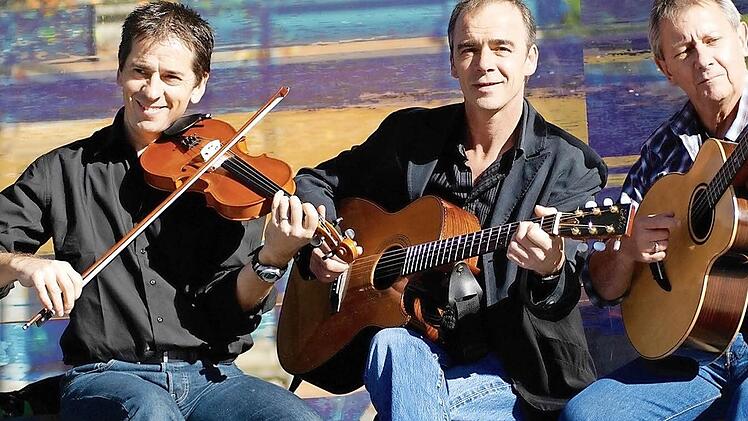 Die sympathischen Musiker von "Other Roads" sind Pete Abott, Gregor Borland und Dave Walmisley. Foto: Other Roads