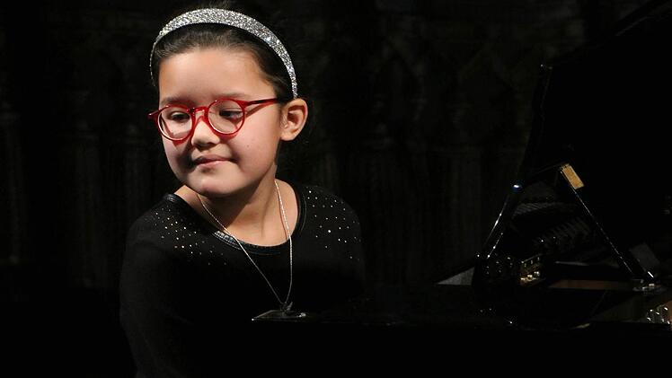 Andrea Wilfer bei der Matinee "Jugend spielt für Jugend" im Landestheater Coburg.Foto: Jochen Berger