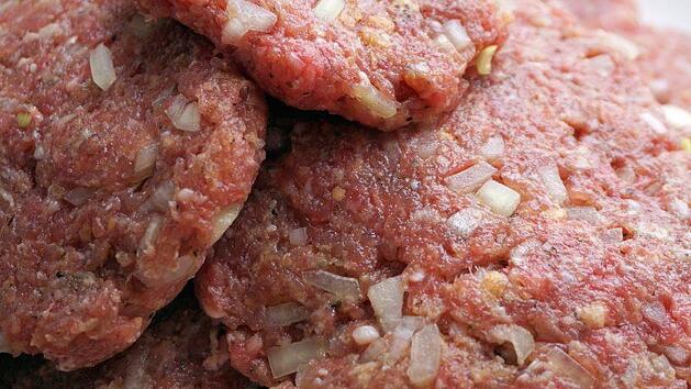 Kurioser Diebstahl in NRW. Diebe entwendeten drei Kilogramm Mett. Symbolbild: pixabay.com/webandi