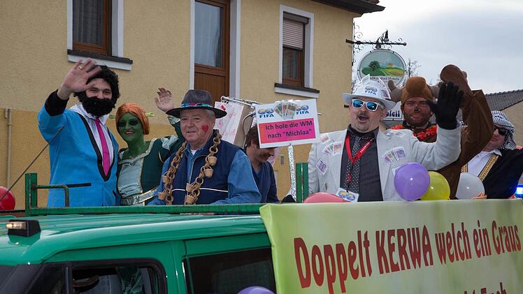 Impression vom Michelauer Faschingszug  Foto: Klaus Gagel