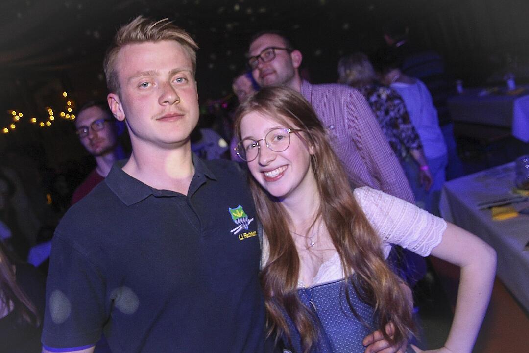 Susal – Die Partyhexe