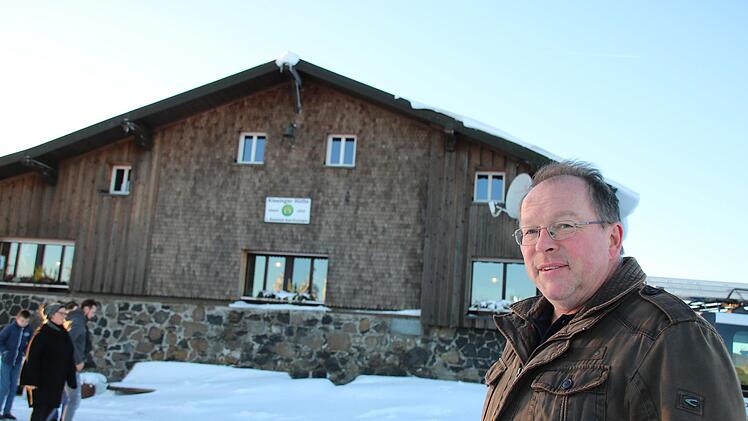 Idyllisch liegt die  Kissinger Hütte auf dem Feuerberg. Foto: Ralf Ruppert