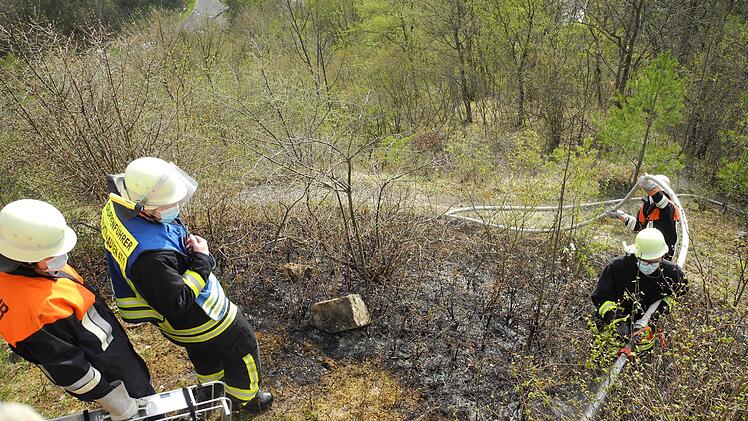 Dank des schnellen Einsatzes der Feuerwehr konnte schlimmeres verhindert werden. Foto: Peter Seufert