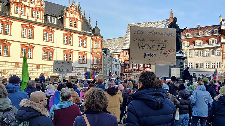 Zehntausende protestieren in Franken gegen Rechts - "Demokratie in Gefahr"