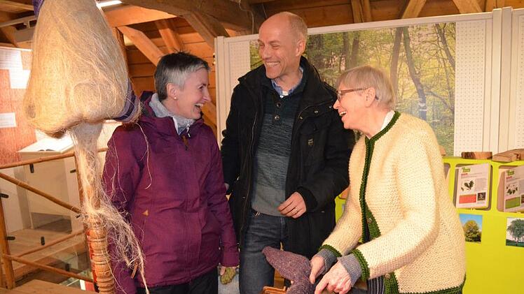 Kreatives Trio: Chris Loos, Prof. Christian Holtorf und Gudrun Zwingelberg (von links) Foto: Gabi Bertram