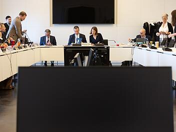 Untersuchungsausschusssitzung in Schwerin