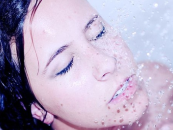 Das Thema Wassersparen wird in Deutschland immer präsenter - die Modelle mit GROHE EcoJoy-Technologie helfen dir deinen Wasserverbrauch um bis zu 50 Prozent zu reduzieren.
