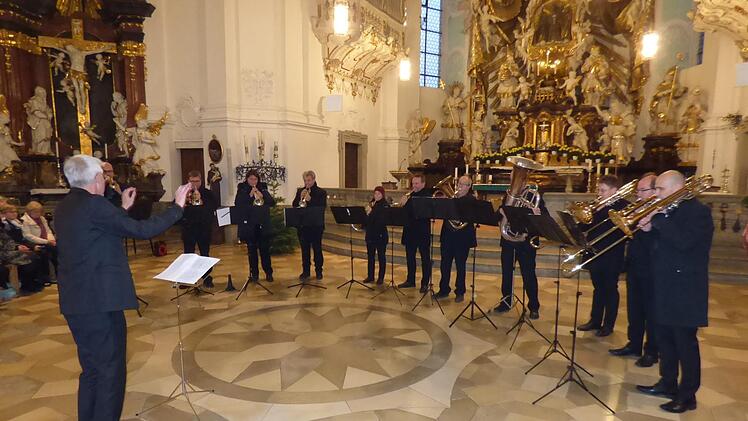 Das Blechbläser-Ensemble Hundshaupten widmete sich den Variationen über ein Thema von Joseph Haydn. Foto: Thomas Weichert
